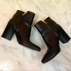 delaney signature buckle heel bootie